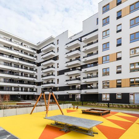 ורשה M&R Apartament Airport&Business Premium Komputerowa - Underground Garage - Free Wifi - Netflix - Self Check-In - 5 Min From Chopin Airport מראה חיצוני תמונה